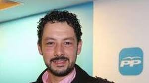 Moisés Blanco pregunta al Parlamento por el nuevo TAC del Hospital de  Valdeorras