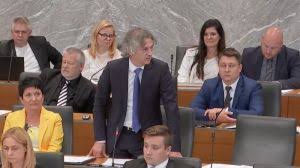 preberi.si - Robert Golob deseti ...