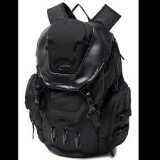 oakley bathroom sink backpack