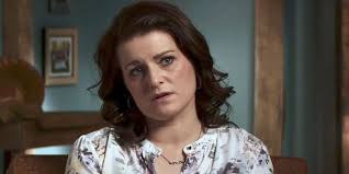 Sister Wives: Kody & Robyn Brown's Lavish Lifestyle Could Cause A Financial  Burden (Are They Living Above Their Means?)