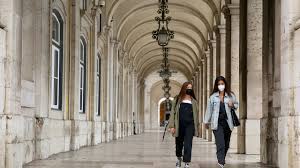 En apenas un mes ha pasado de suponer el 4 % de las infecciones al 55,6 %, y la zona más golpeada del país es el alentejo, según una. Delta Variante Lasst Sich In Portugal Nicht Mehr Stoppen