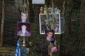 Η οικογένεια του βαγγέλη γιακουμάκη έχτισε εκκλησία στη μνήμη του παιδιού της. Baggelhs Giakoymakhs San Shmera E3afanisthke Star Gr
