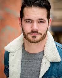 Andrew Beadle's Instagram, Twitter & Facebook