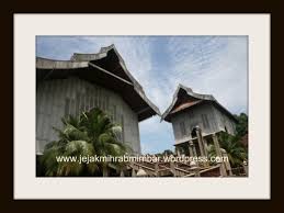 Khas untuk masuk sahaja, keluar pintu lain. Muzium Negeri Terengganu Jejak Mihrab Mimbar