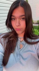 Natalie Goldstone's Instagram, Twitter & Facebook