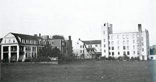West Side Sanitarium 1945 York Pa Next To York Fairgrounds On Market Street Later The Physicians Who Ran West Side Beg Manchester Mall Street New Hospital