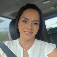 Jenny Coronel (@JenisitaCokis)