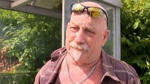 Fed up with delays and missed connections, a Corner Brook family wants more  buses