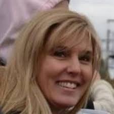 Stacey Bishop's Instagram, Twitter & Facebook