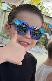 Hi all! I'm a new stay at home mom who loves to stay busy making cute  things. I started making adorable kids sunnies and thought maybe locally  people would be interested in