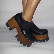 Free shipping both ways on huarache from our vast selection of styles. Guaracha Zapatos Home Facebook
