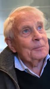 The Pantry Gets Its Perfect Château Lights 🏰✨