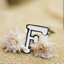 Pin By Fiza Khan On Pretty Wallpapers Pretty Wallpapers I Love Rain Floral Wallpaper