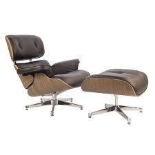 charles eames lounge stoel met hocker lounge bruin design lounge stoel met hocker eames lounge chair eames lounge blue dining chair