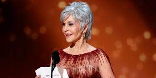 And whether intentional or not, owning her gray hair with power and grace at the oscars sends yet another inspiring message. Jane Fonda 82 Rocks Gray Hair And Recycled Gown At 2020 Oscars