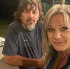 Dust level in a Pioneer 1000 three-seater cab with windshield and back panel