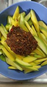 10 rekomendasi sambal khas indonesia yang membangkitkan selera makan. Sambal Belacan Mangga Bahan2 Tuk Pen Hitam Dot Com Facebook