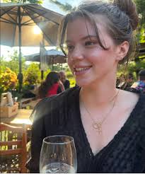 Sabrina Grdevich (@sabrinagrdevich) • Threads, Say more