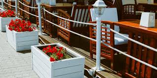 St Louis Restaurant Patio Fence