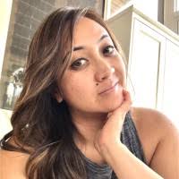 40+ perfiles de «Dewi»