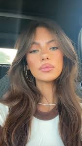 Tiffany Compton's Instagram, Twitter & Facebook