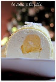 Buche Au Chocolat Blanc Et Insert Lemon Curd Buche Au Chocolat Chocolat Blanc Recette Buche Chocolat