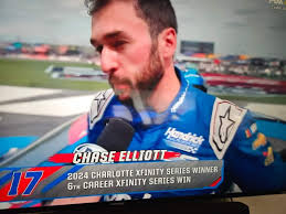 27 Elliott Shultz. This guy was fast at Ascot Park. Won a bunch.