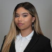 Desiree Hoff's Instagram, Twitter & Facebook