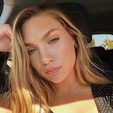 Learn about maddie ziegler's height, real name, husband, boyfriend & kids. Maddie Ziegler Net Worth In 2021 Youtube Money Calculator