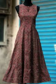 Maroon Designer Western Sleeveless Long Dress At Fabloon Fashion Boutique And Designer Western Tailoring Party Fashion Sleeveless Long Dress Stylish Dresses