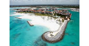 Not to be confused with the caribbean island commonwealth country of dominica. Former Us Ambassador To The Dominican Republic Reaffirms The Island S Safety And Security
