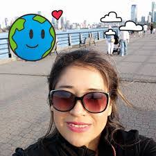 Reina Cabrera's Instagram, Twitter & Facebook