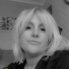 Hi does anyone know how to contact whoever does the puppy classes at the  community centre in seghill please Thanks