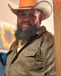 Warren Payne's Instagram, Twitter & Facebook