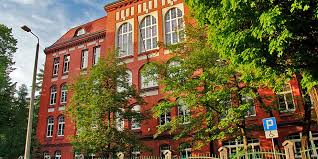 At the end of the second world war and after the decisions made at the potsdam conference, ratibor became part of poland and was renamed raciborz. 1 Lyzeum Pasch Initiative