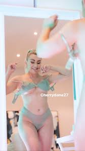 TW Pornstars - Cherryd27. Twitter. New drop 😅. 9:09 PM - 10 Jan 2022