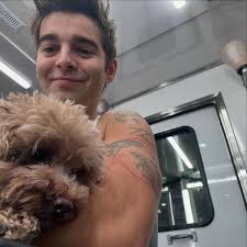 Made it to 28, and it's great !! 🥳 Coming back to Max this year has been  nothing but a joy. I'm so lucky and blessed beyond belief, and can't wait  for