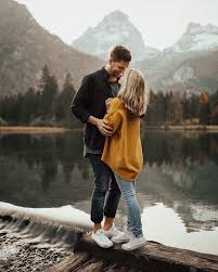 Distance Means So Little When Someone Means So Much Box Distance Means So Little When Someone Means So Much Tom Mcneal Swipe Through These Lovely Photos By Lukasleonte Parikuvat Parisuhdetavoitteet Valokuvaus