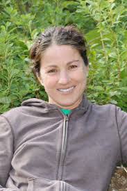 Jennifer Mclean's Instagram, Twitter & Facebook