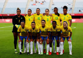 A história do futebol feminino no brasil é bem antiga, sendo que entre 1941 até 1979 as mulheres foram proibidas de jogar futebol. W8r0m 7xivjhxm