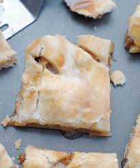 4 stars (16) rate this recipe. Apple Pie Squares 5 Boys Baker