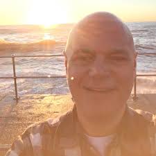 👸🏻 One of my favorite colors to wear is purple 💜, what color do you like 