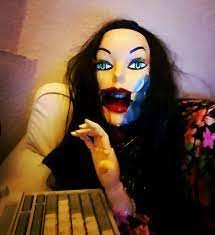 Cassie Coffin's Instagram, Twitter & Facebook