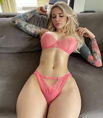 Tina Kiss - Majestic Babes