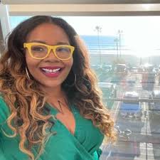 Whitney Beatty (@WhitneyBeatty)