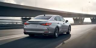 The highly contented es 350 with the ultra luxury package and the es 350 f sport. 3 Features Of The Award Winning 2019 Lexus Es 350 F Sport Car Blog Lexus Of Lehigh Valley