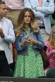 Andy murray, 33, and his wife kim have welcomed their fourth child together, a rep for the tennis. Andy Murray S Wife Kim Sears Can T Hide Her Disappointment As He Comes Out Of Wimbledon Fr24 News English