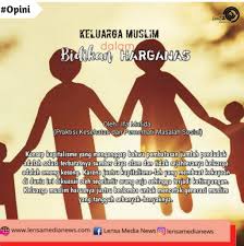 Berikut ini cara membuat, cara cek kartu keluarga online, hingga cara memperbarui informasi kk. Keluarga Muslim Dalam Bidikan Harganas Lensa Media News