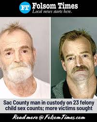 Picture of Frank Suggs and two of his children courtesy of his family. For  the full story, click the link in our bio. #news #longbeach