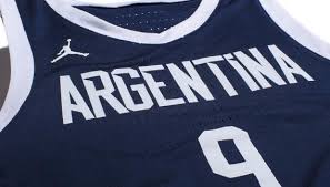 Se realizó la presentación oficial de la nueva camiseta, marca jordan, que la selección argentina de básquetbol estará luciendo en la americup. La Hermosa Camiseta De La Seleccion Argentina De Basquet Basquet La Voz Del Interior